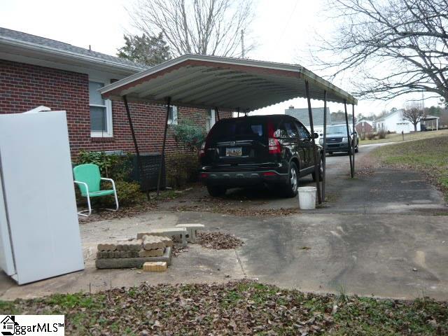 305 Latham Road Easley, SC 29640 - Photo 14 of 16 Gallery Image 14