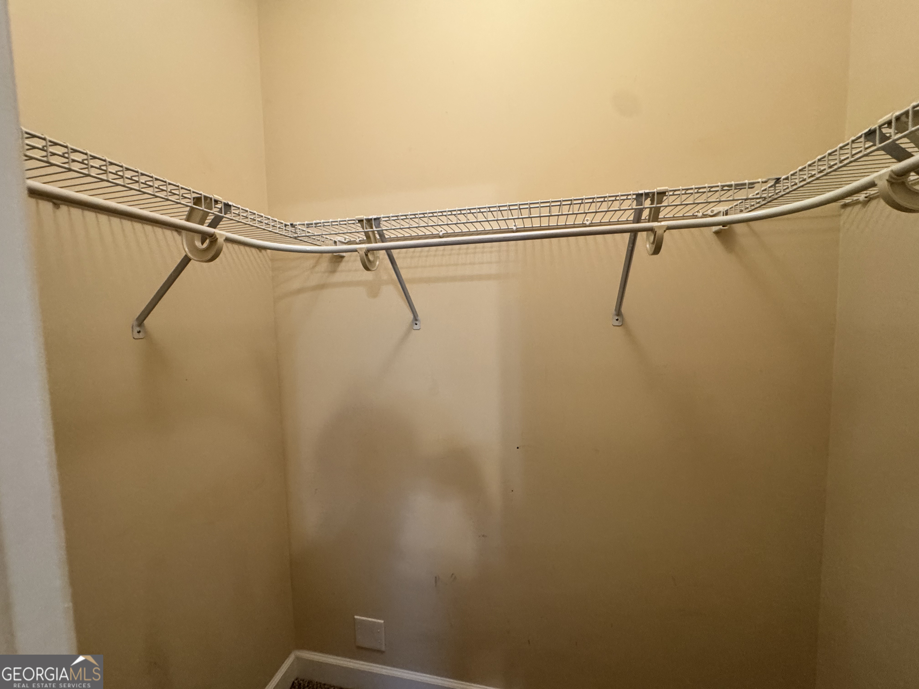 217 Austin Ryan Drive Kingsland, GA 31548 - Photo 18 of 26 a view of a small room