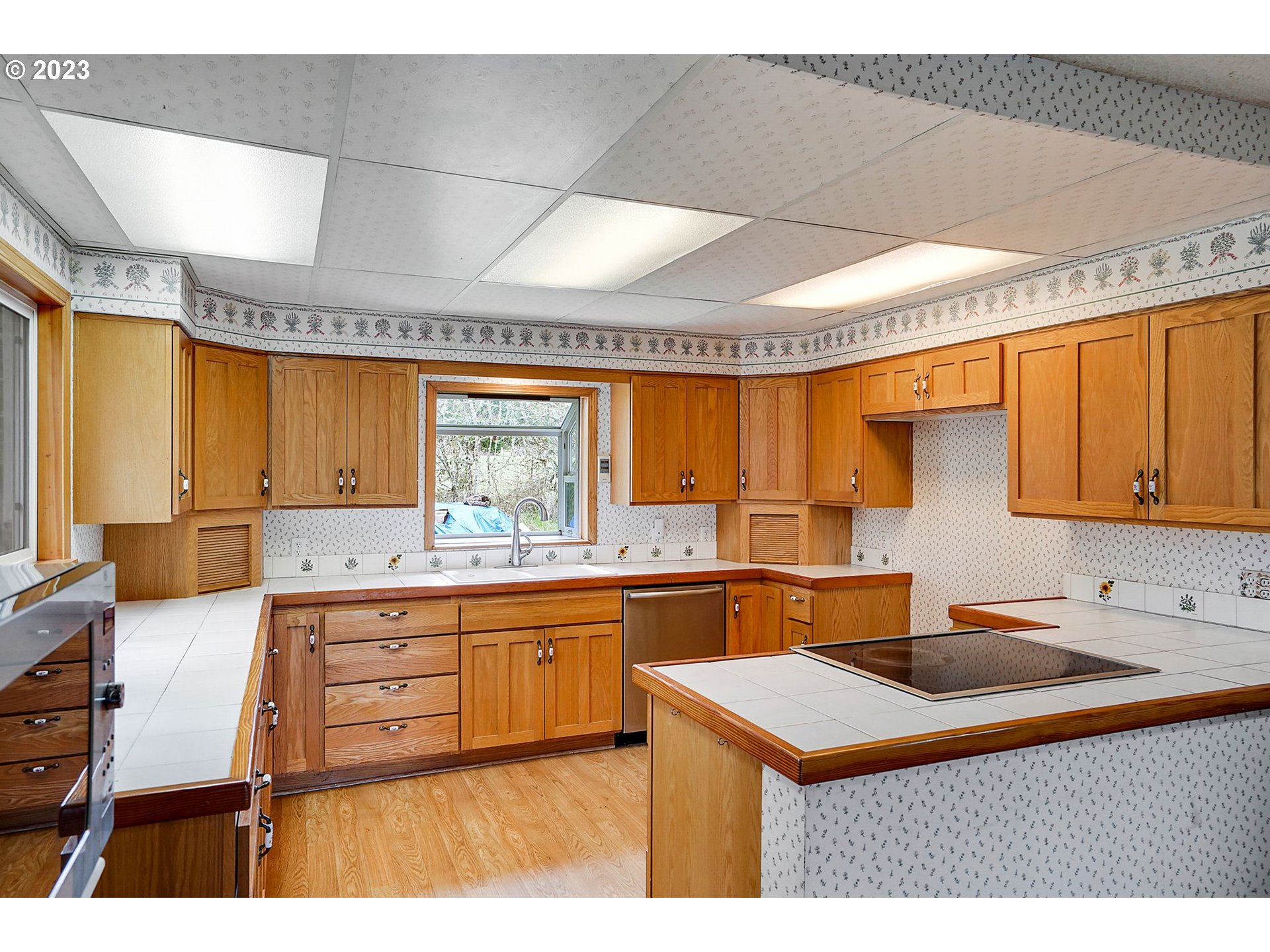 15770 Salt Creek Road Dallas, OR 97338 - Photo 9 of 28 Gallery Image 9
