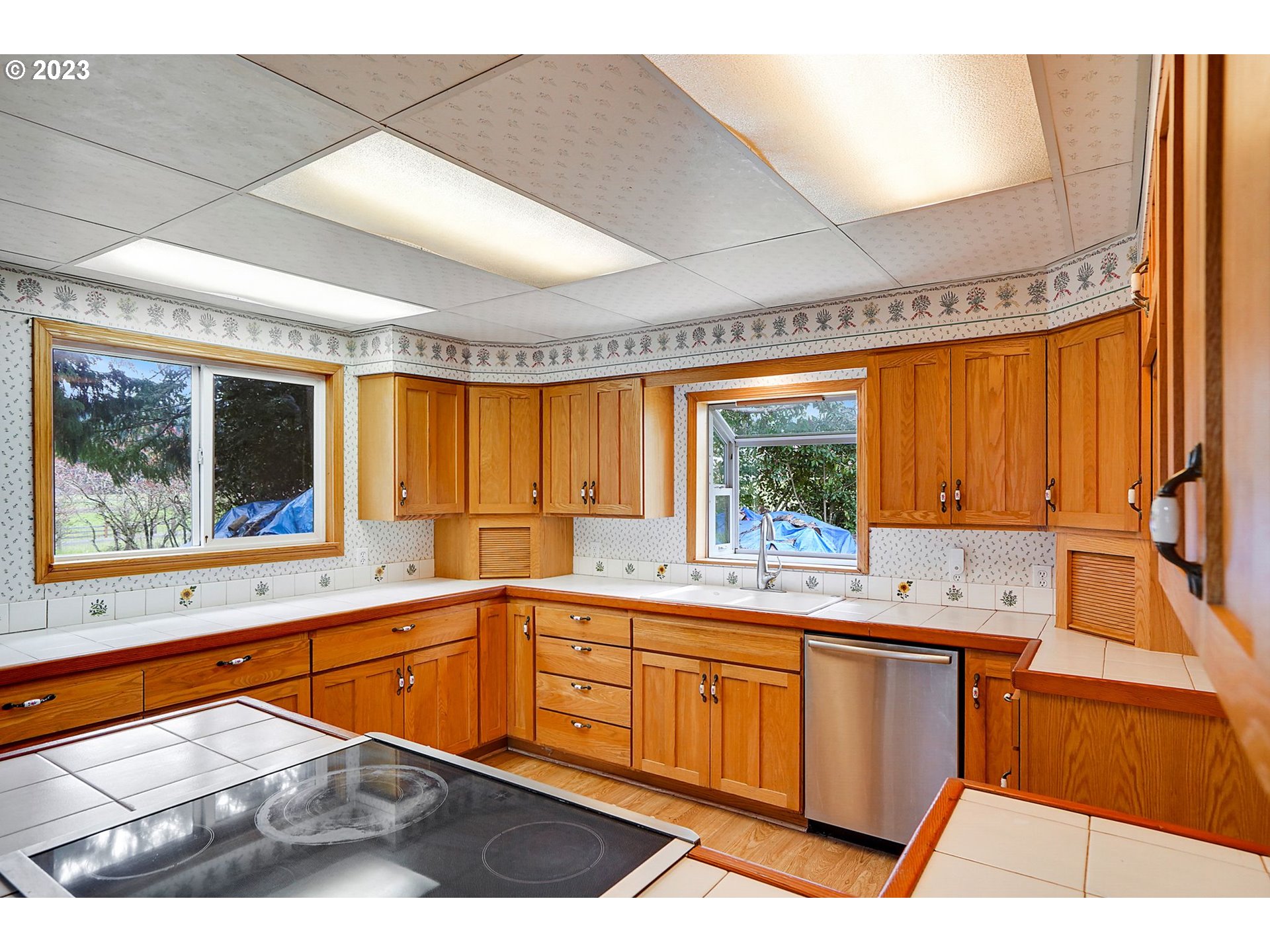15770 Salt Creek Road Dallas, OR 97338 - Photo 10 of 28 Gallery Image 10