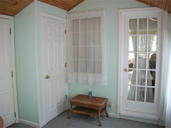 398 Plumtree Road Springfield, MA 01118 - Photo 16 of 24 a room that has a bed and a window