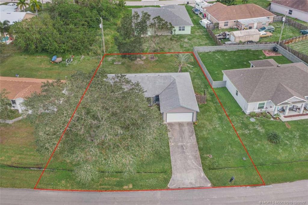 129 Southwest Ridgecrest Drive Port St. Lucie, FL 34953 - Photo 16 of 18