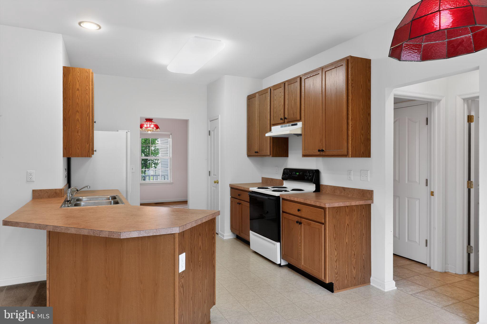 5 Basalt Street Townsend, DE 19734 - Photo 10 of 45 Kitchen with view to dining