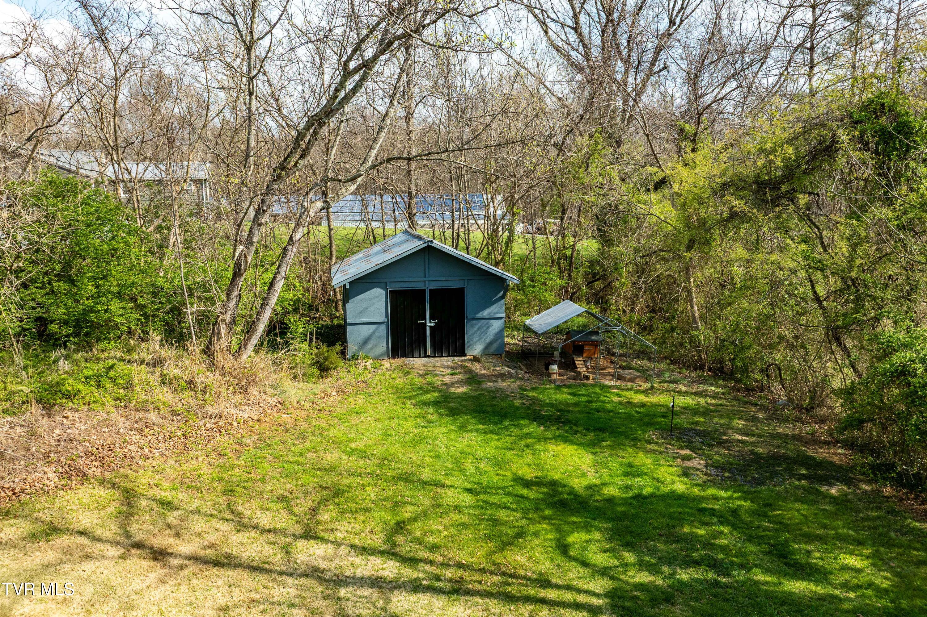 3402 West Walnut Street Johnson City, TN 37604 - Photo 11 of 66 3402 west walnut (17 of 66)