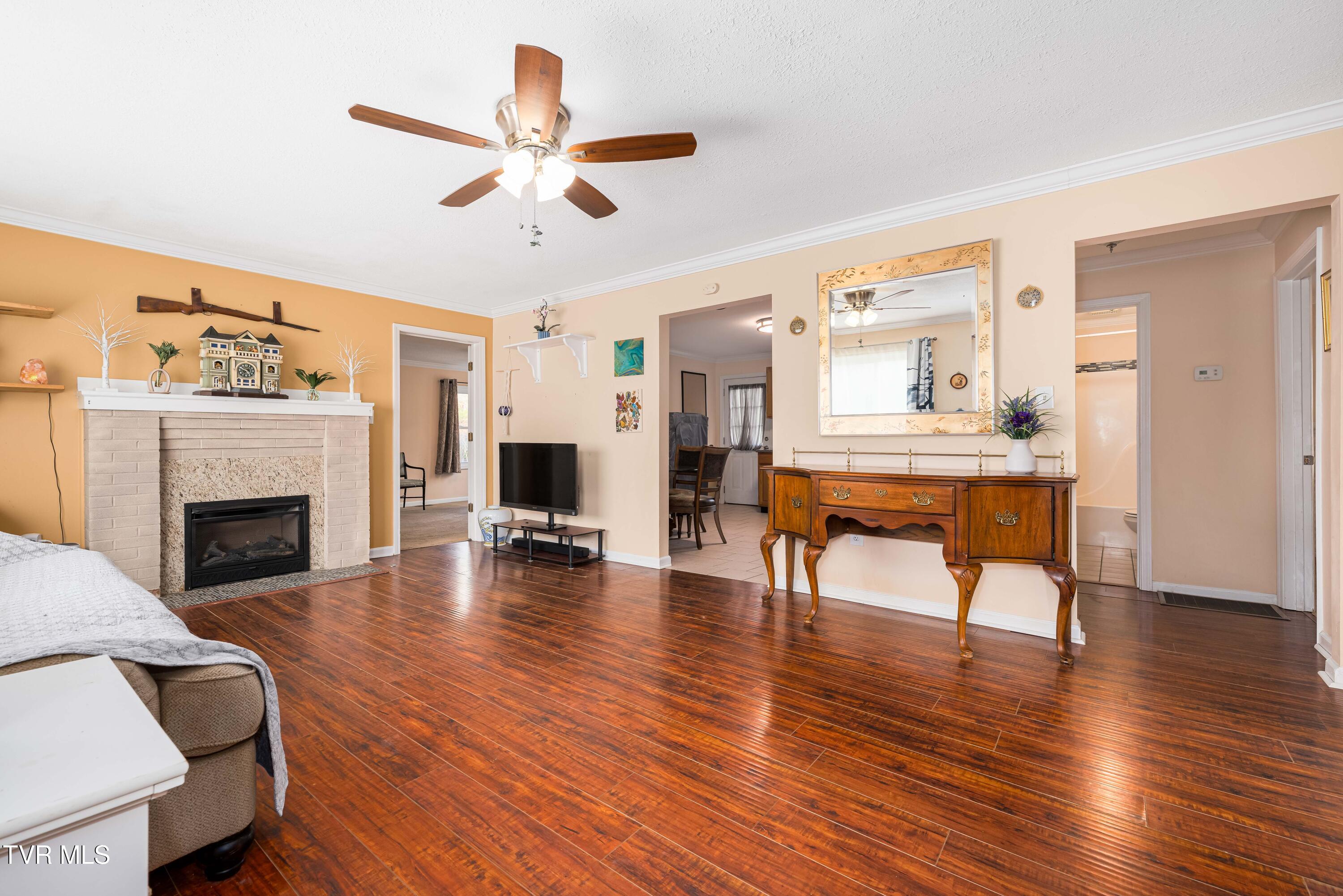 3402 West Walnut Street Johnson City, TN 37604 - Photo 14 of 66 3402 west walnut (44 of 66)