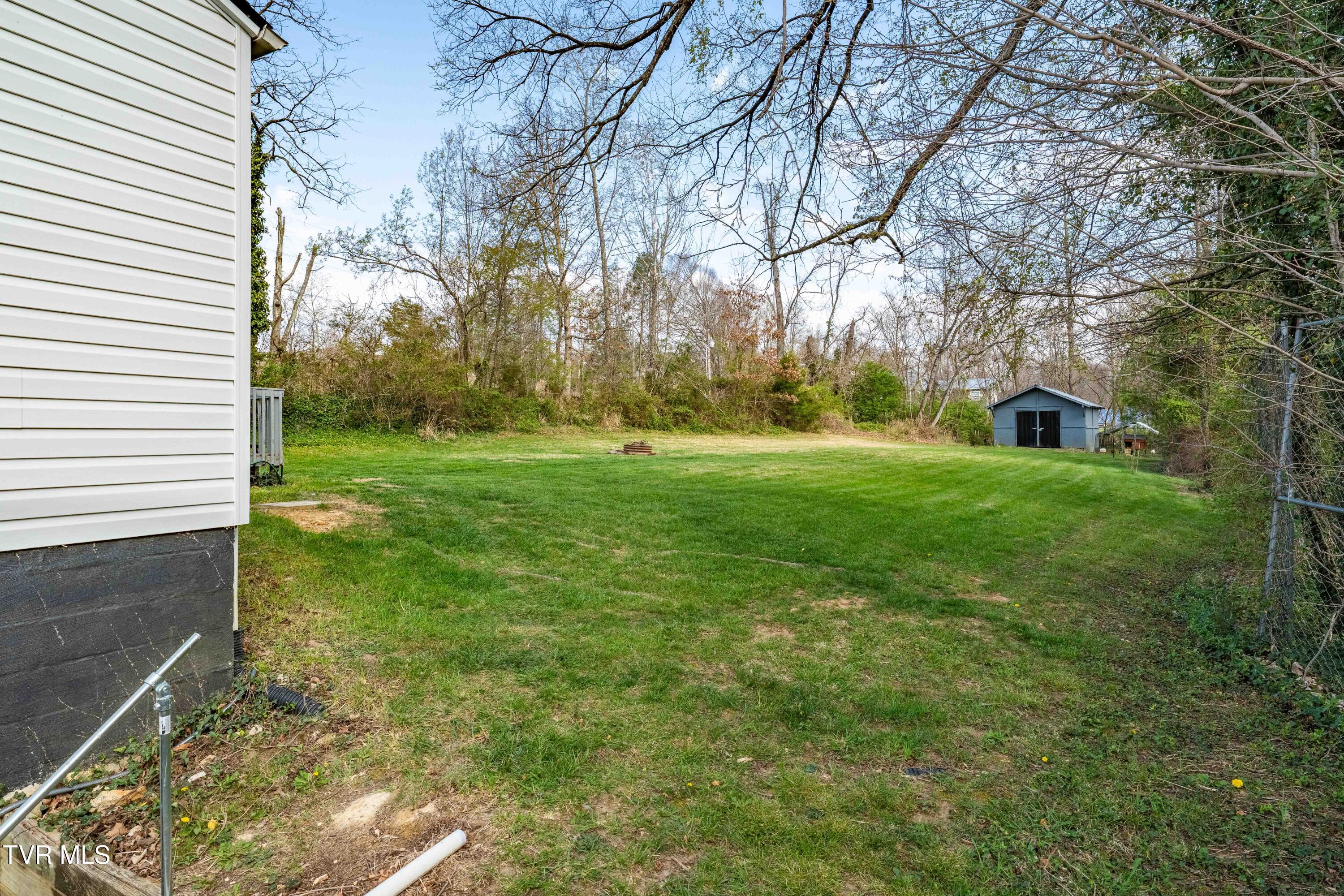 3402 West Walnut Street Johnson City, TN 37604 - Photo 51 of 66 3402 west walnut (27 of 66)