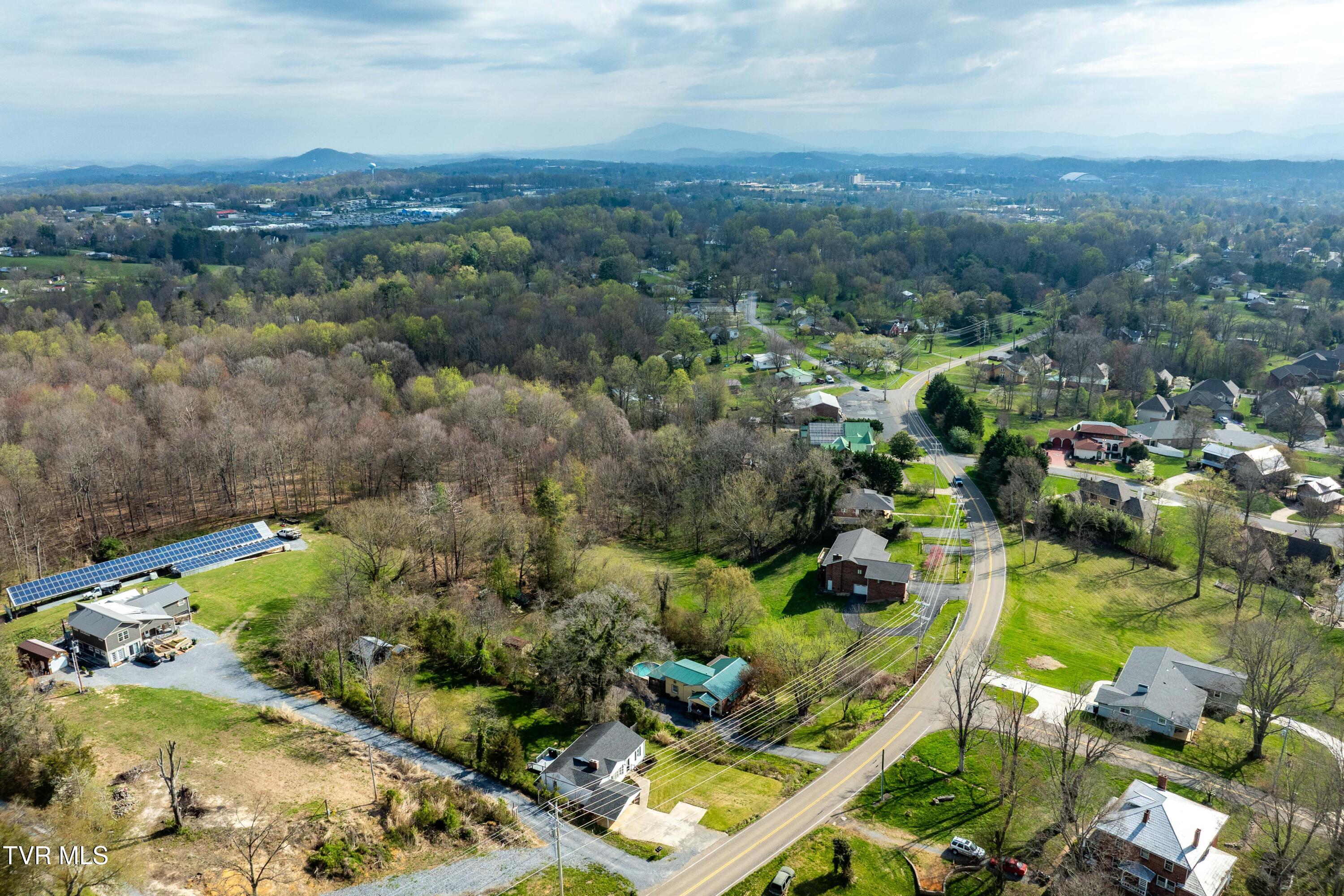 3402 West Walnut Street Johnson City, TN 37604 - Photo 65 of 66 3402 west walnut (10 of 66)