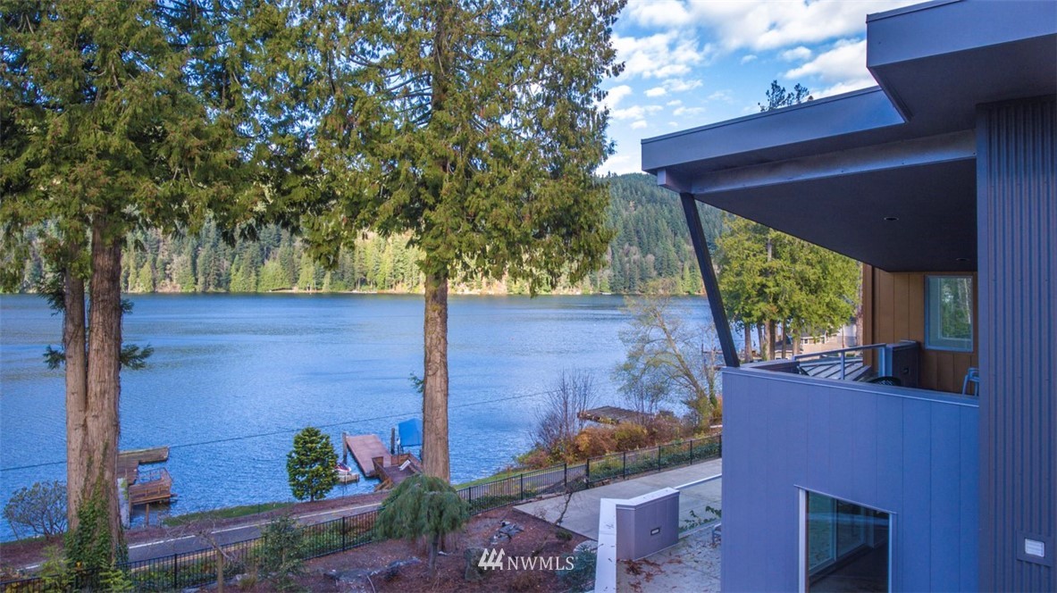 1333 Roy Road Bellingham, WA 98229 - Photo 5 of 37 a view of a backyard