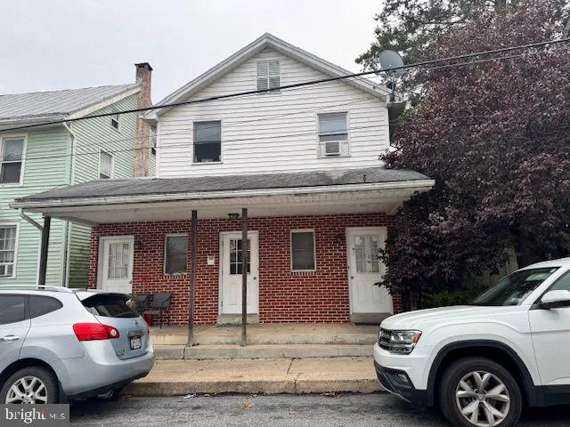 $1,900 | 132 North Main Street, Bernville, PA 19506