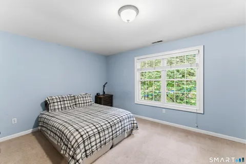 $775,000 | 29 Narragansett Trail, Newtown, CT 06482