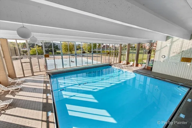 $189,000 | 16 East Old Willow Road, Unit 417S, Prospect Heights, IL 60070