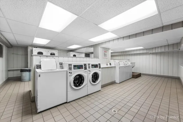 $189,000 | 16 East Old Willow Road, Unit 417S, Prospect Heights, IL 60070