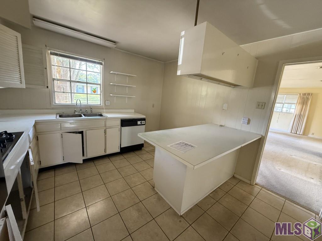 3088 Kimberly Drive Baton Rouge, LA 70814 - Photo 3 of 12