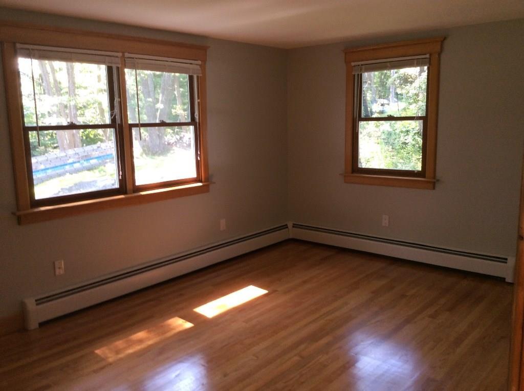7 Algonquin Road Cape Elizabeth, ME 04107 - Photo 12 of 32 Photo