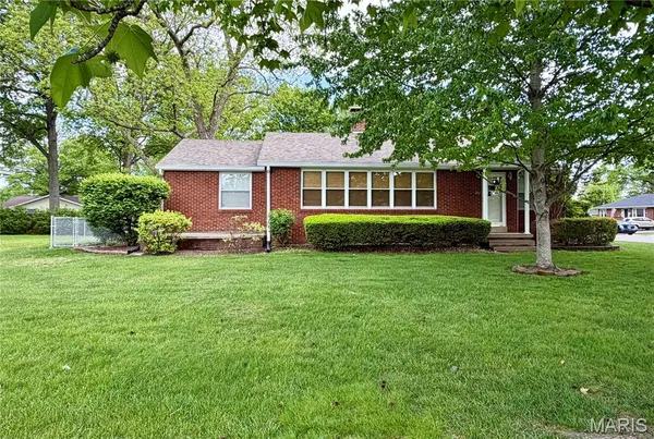 $275,000 | 402 North 6th Street, Mascoutah, IL 62258