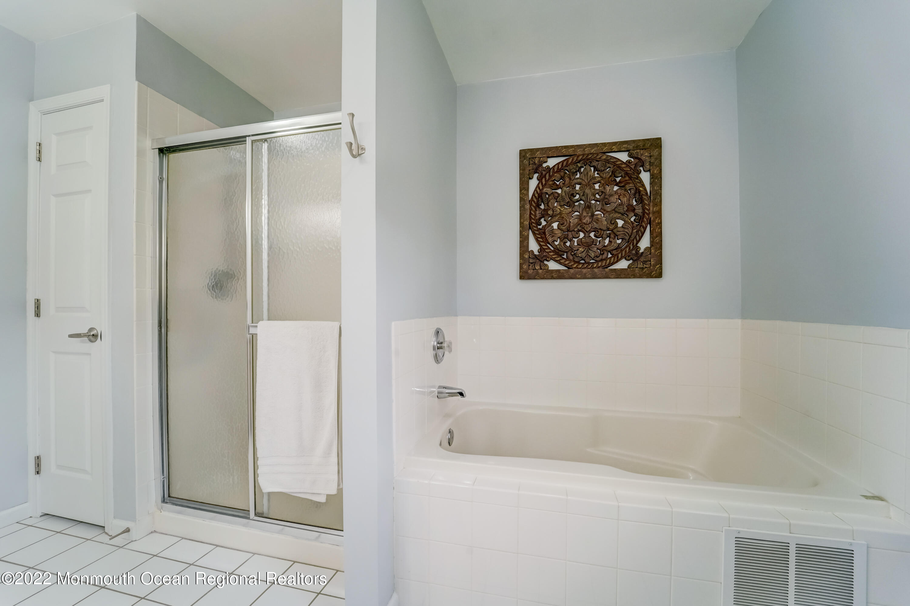 1004 Aumack Road Jackson, NJ 08527 - Photo 34 of 72 39-Aumack Rd-039