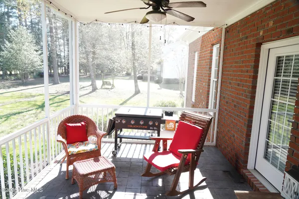 $569,500 | 172 Golf Course Drive, Pinetops, NC 27864