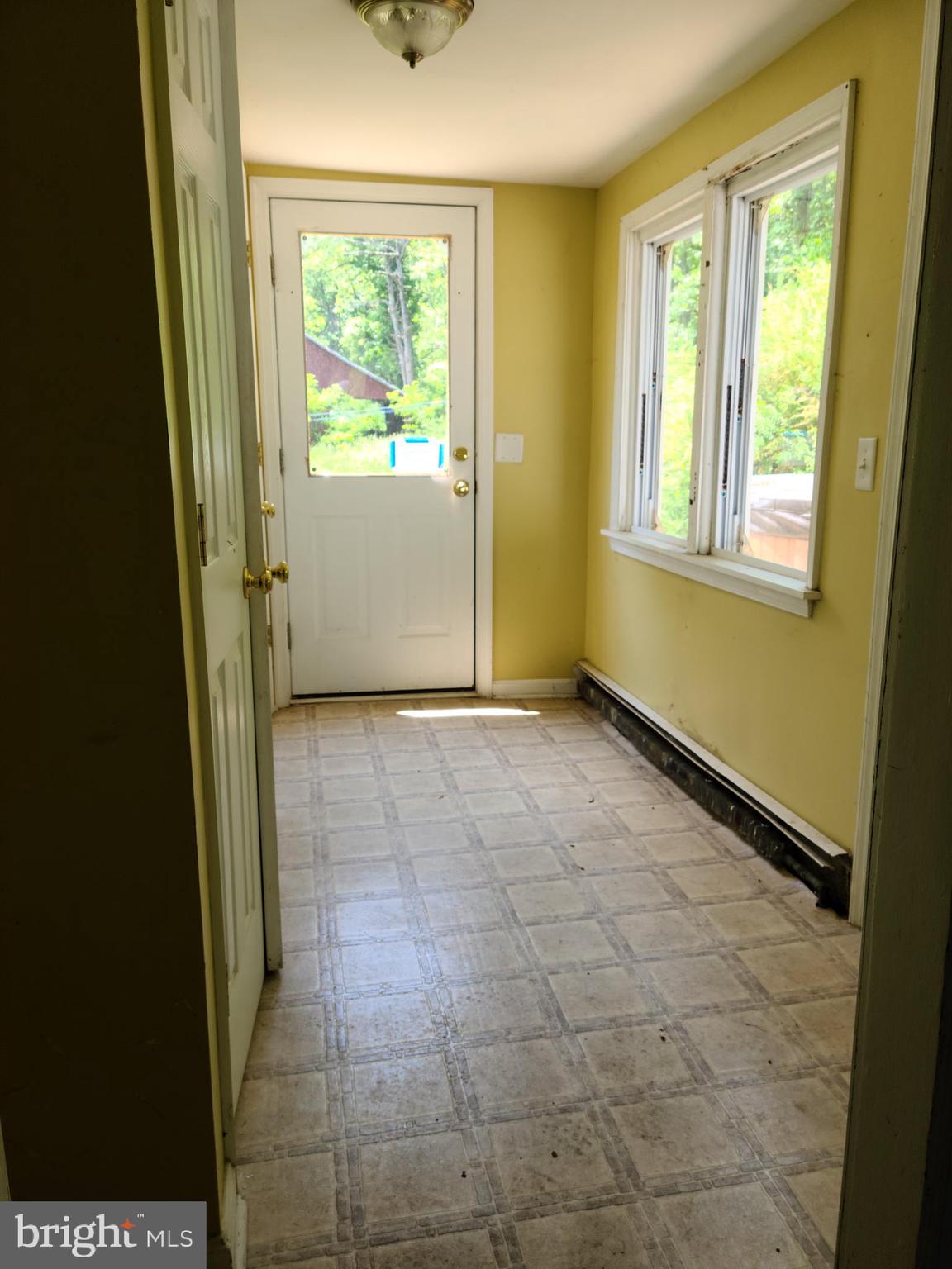 4901 Wise Road Cascade, MD 21719 - Photo 14 of 33 Gallery Image 14