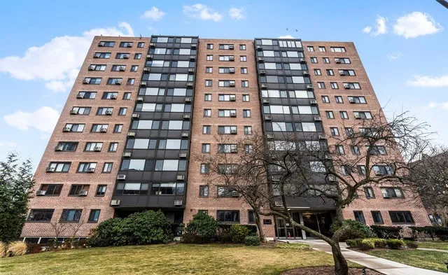 $479,000 | 90 Prospect Avenue, Hackensack, NJ 07601