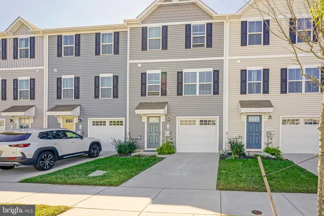 $345,900 | 56 Rowand Way East, Clementon, NJ 08021