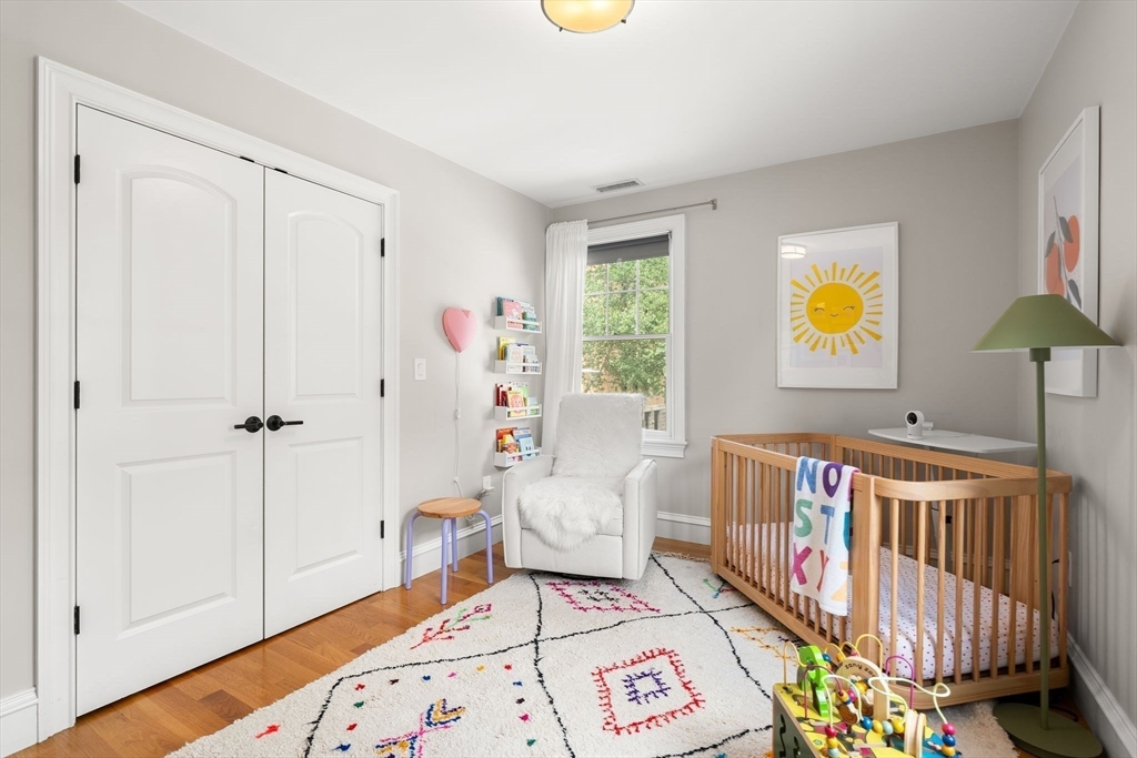 95 Green Street, Unit 2 Boston, MA 02130 - Photo 20 of 40 Gallery Image 20