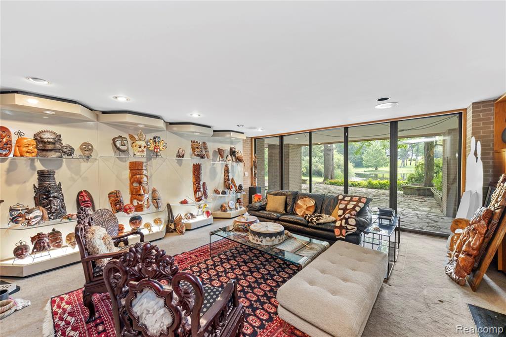 5035 Ponvalley Road Bloomfield Hills, MI 48302 - Photo 31 of 68 Gallery Image 31