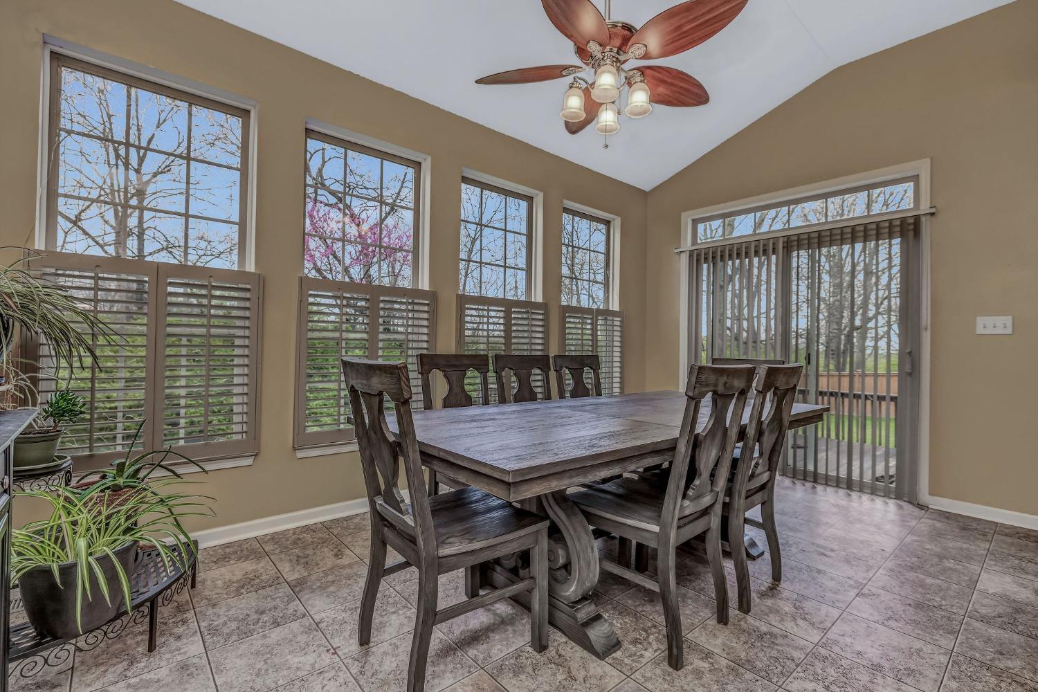 8218 Lawrence Road West Chester, OH 45069 - Photo 11 of 25