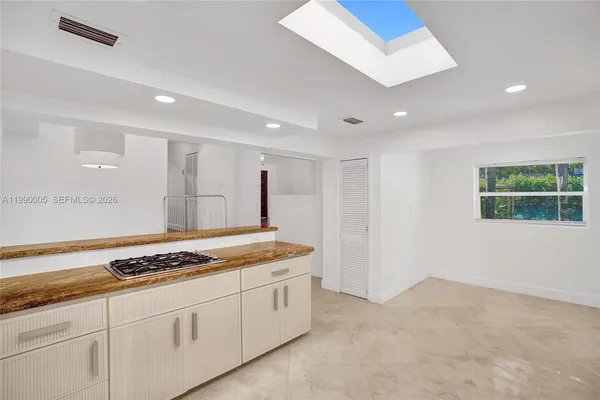 $6,200 | 20 Northwest 101st Street, Miami Shores, FL 33150