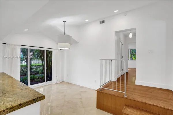 $6,200 | 20 Northwest 101st Street, Miami Shores, FL 33150