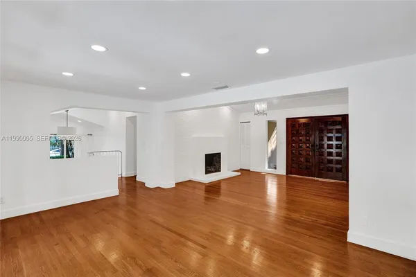 $6,200 | 20 Northwest 101st Street, Miami Shores, FL 33150