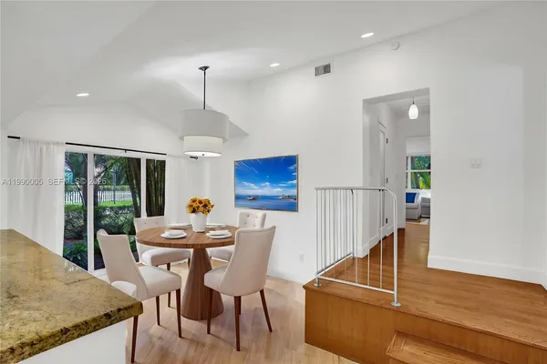 $6,200 | 20 Northwest 101st Street, Miami Shores, FL 33150