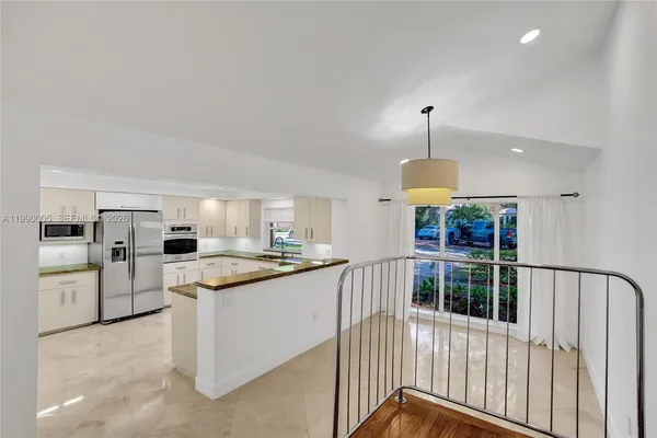 $6,200 | 20 Northwest 101st Street, Miami Shores, FL 33150