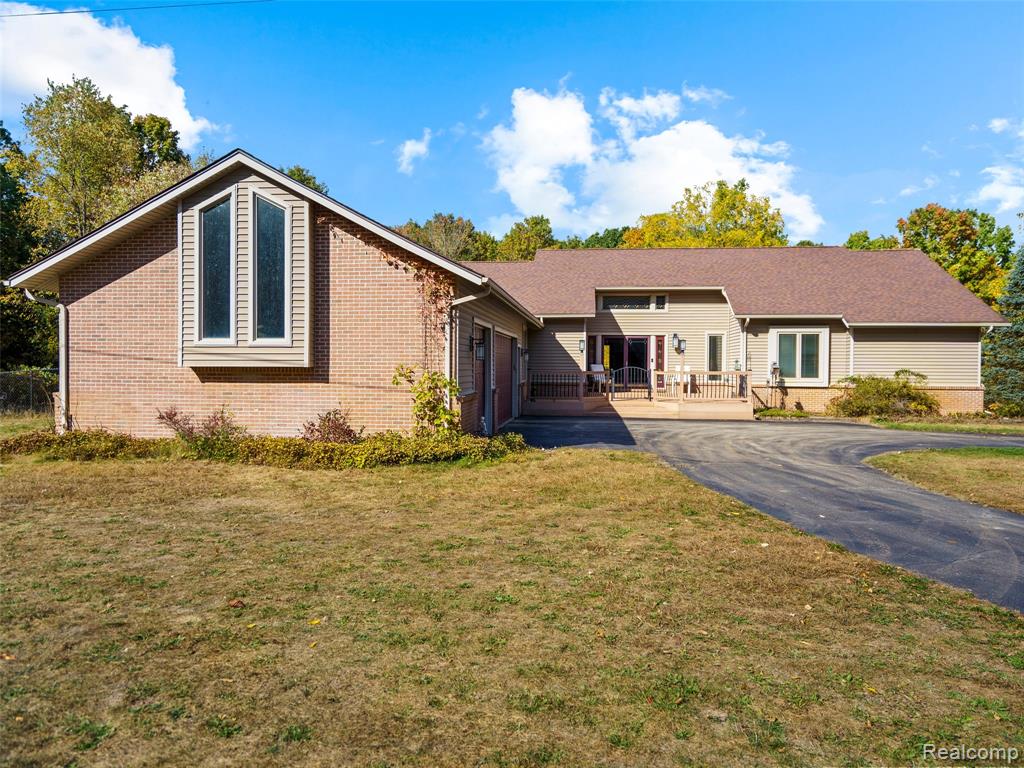 7286 Pine Knob Road Clarkston, MI 48348 - Photo 65 of 71