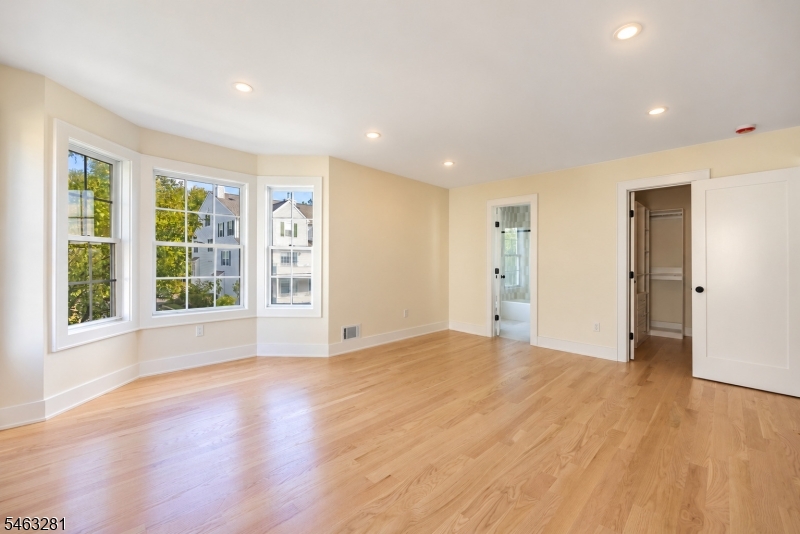 2001 Appleton Way, Unit 2001 Whippany, NJ 07981 - Photo 6 of 20 Gallery Image 6