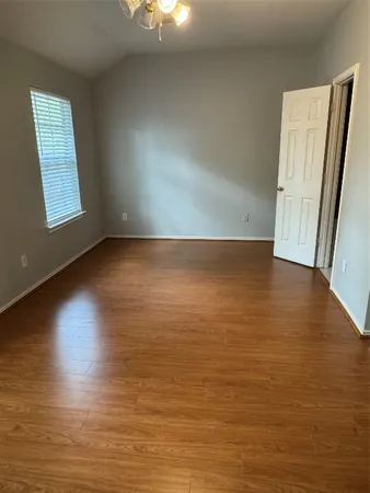 $2,000 | 226 South Walden Elms Circle, The Woodlands, TX 77382