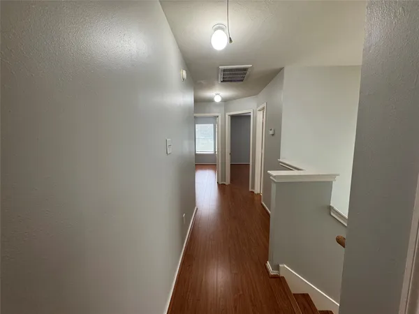 $1,900 | 226 South Walden Elms Circle, The Woodlands, TX 77382