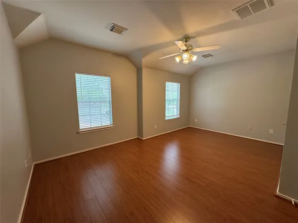 $1,900 | 226 South Walden Elms Circle, The Woodlands, TX 77382