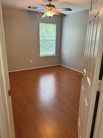 $2,000 | 226 South Walden Elms Circle, The Woodlands, TX 77382