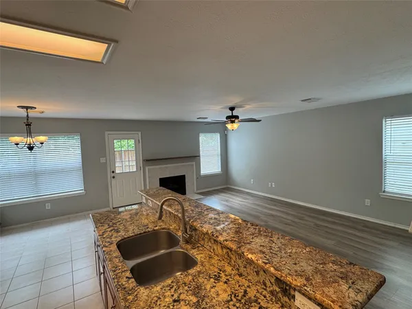$1,900 | 226 South Walden Elms Circle, The Woodlands, TX 77382