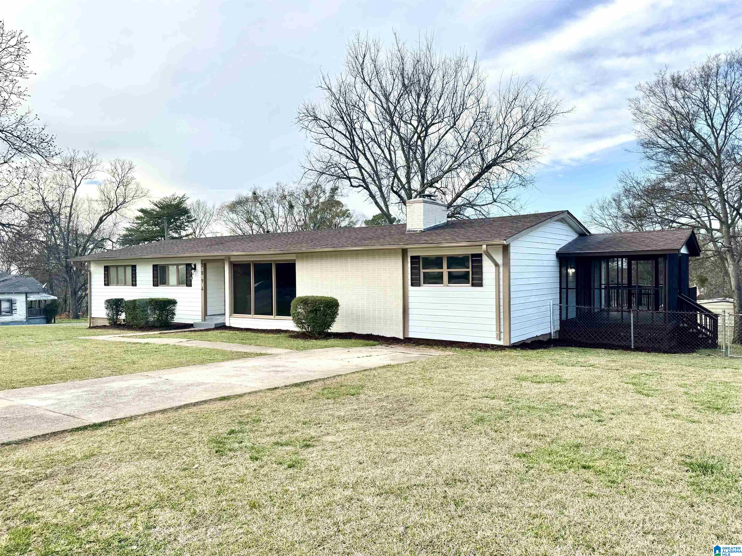 3094 Wenonah Park Road Southwest Birmingham, AL 35211 - Photo 3 of 43