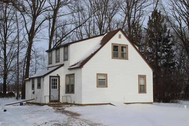 $250,000 | 19707 90th Avenue, Milaca, MN 56353