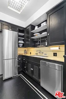 $749,000 | 3348 James M Wood Boulevard, Unit 10, Los Angeles, CA 90006