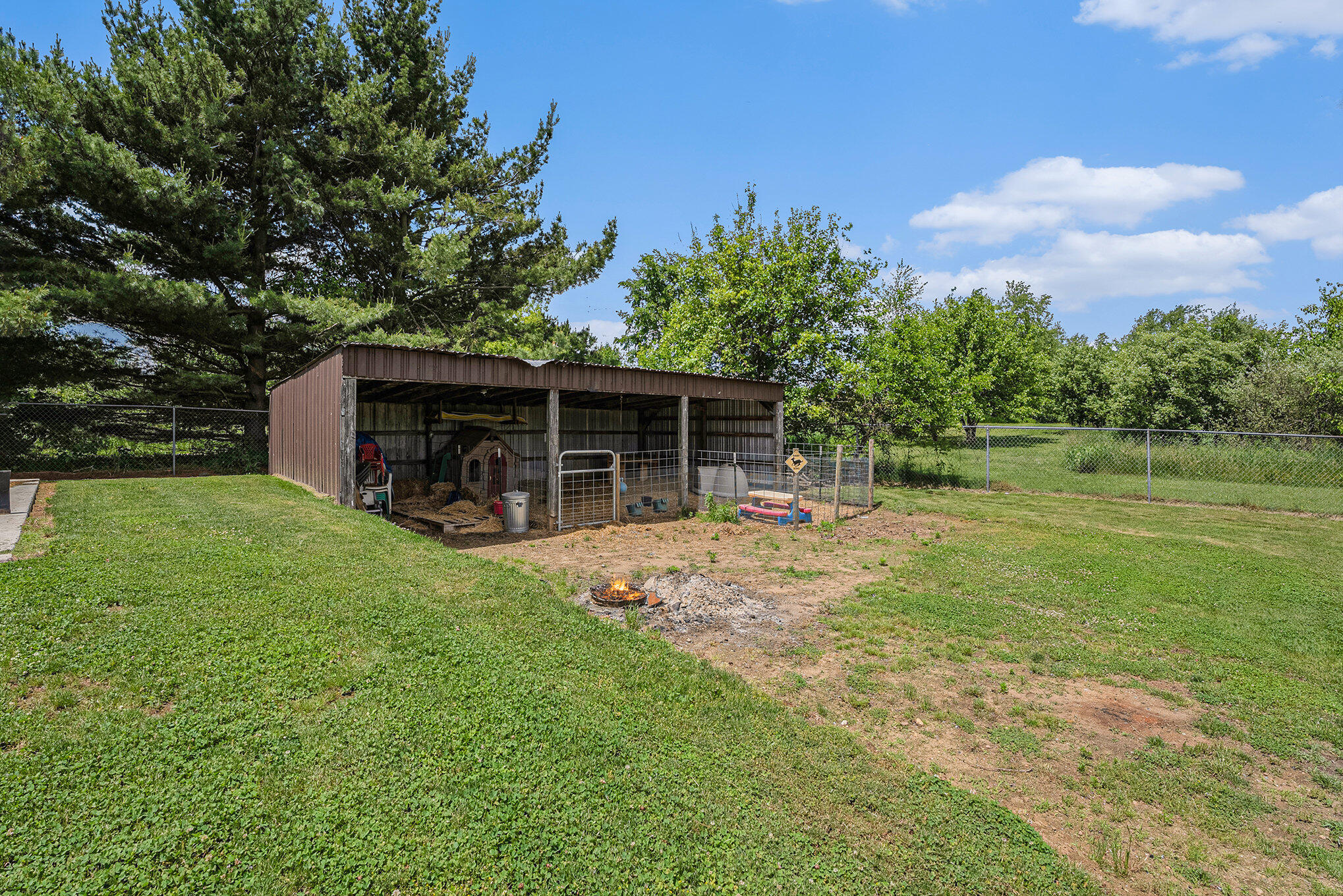 7966 Cain Road Jackson, MI 49201 - Photo 32 of 37 032_a7s07179