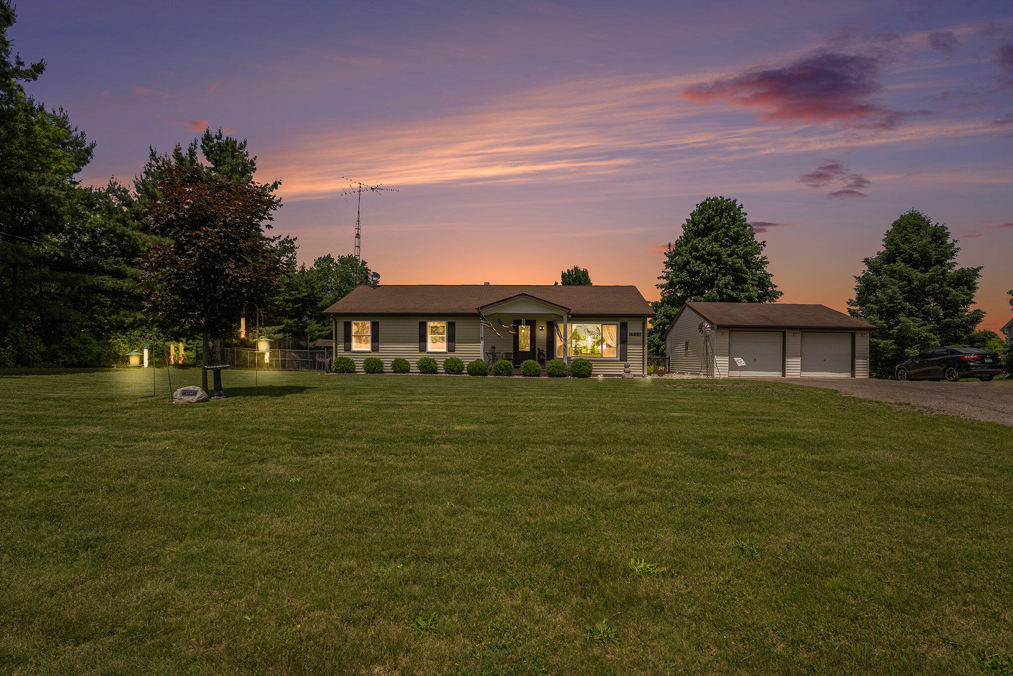 7966 Cain Road Jackson, MI 49201 - Photo 36 of 37 002_a7s07187-twlight
