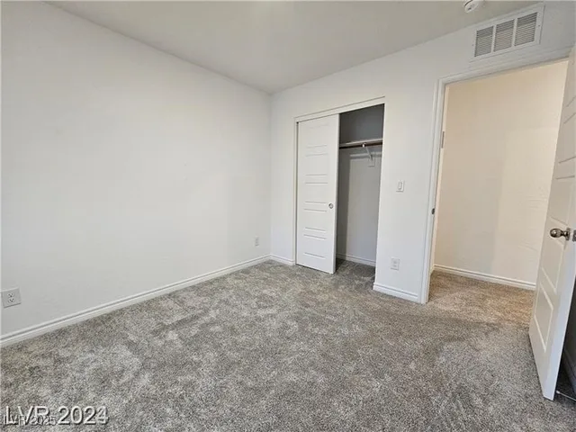 $1,800 | 10775 Ditchburn Court, Las Vegas, NV 89166