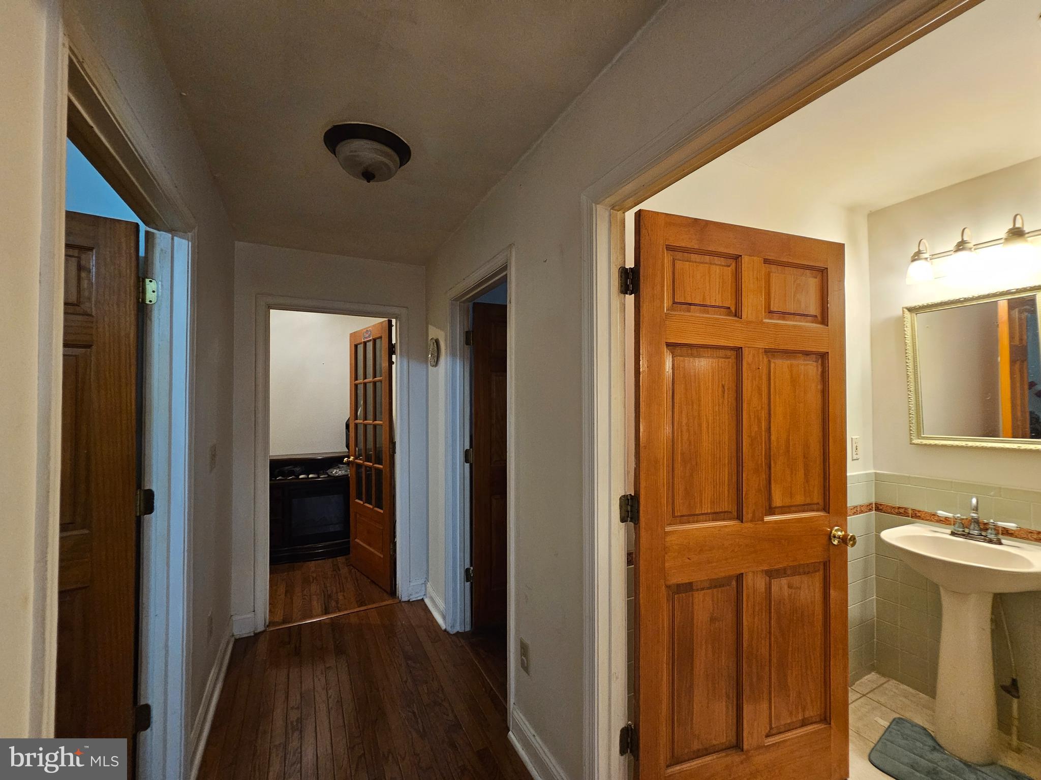 8909 Arden Station Road Westover, MD 21871 - Photo 8 of 32 a view of a hallway with bathroom