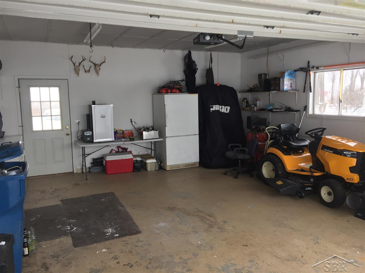 2472 Thayer Road Midland, MI 48640 - Photo 16 of 16
