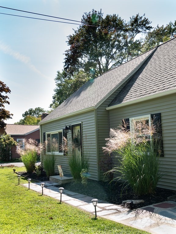 161 Robinson Road West Springfield, MA 01089 - Photo 27 of 33 Gallery Image 27