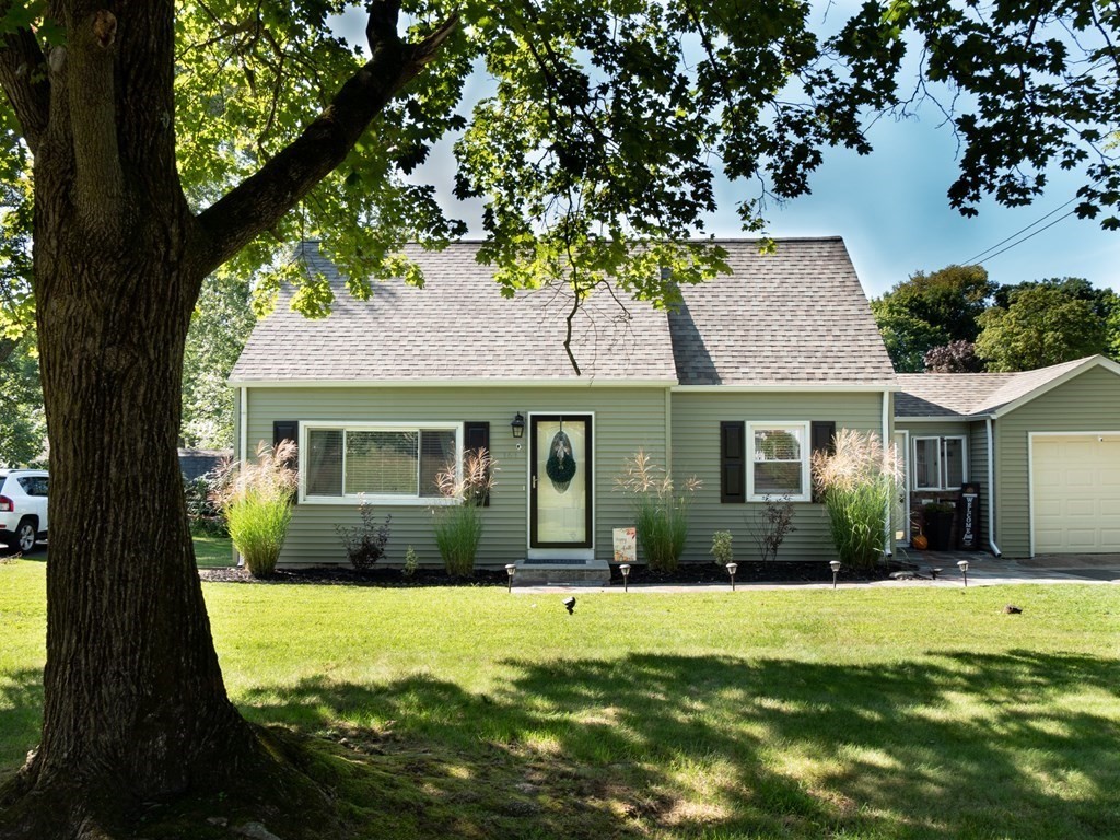 161 Robinson Road West Springfield, MA 01089 - Photo 29 of 33 Gallery Image 29