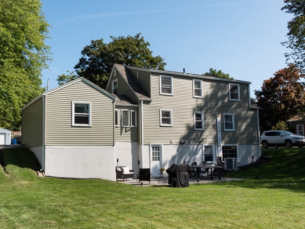 161 Robinson Road West Springfield, MA 01089 - Photo 31 of 33 Gallery Image 31